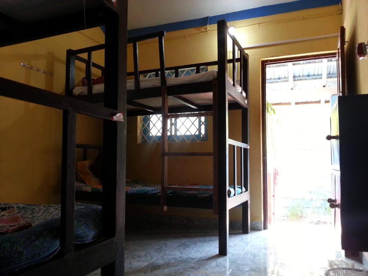 Hippie hostel Anjuna Exterior foto