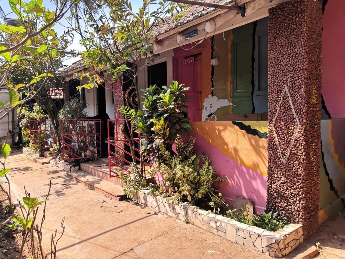 Hippie hostel Anjuna Exterior foto